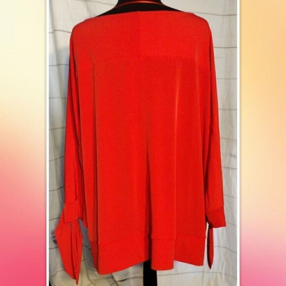 NWT The Limited Plus Size 3X Dolman Tie Sleeve Top In Red - Picture 3 of 6
